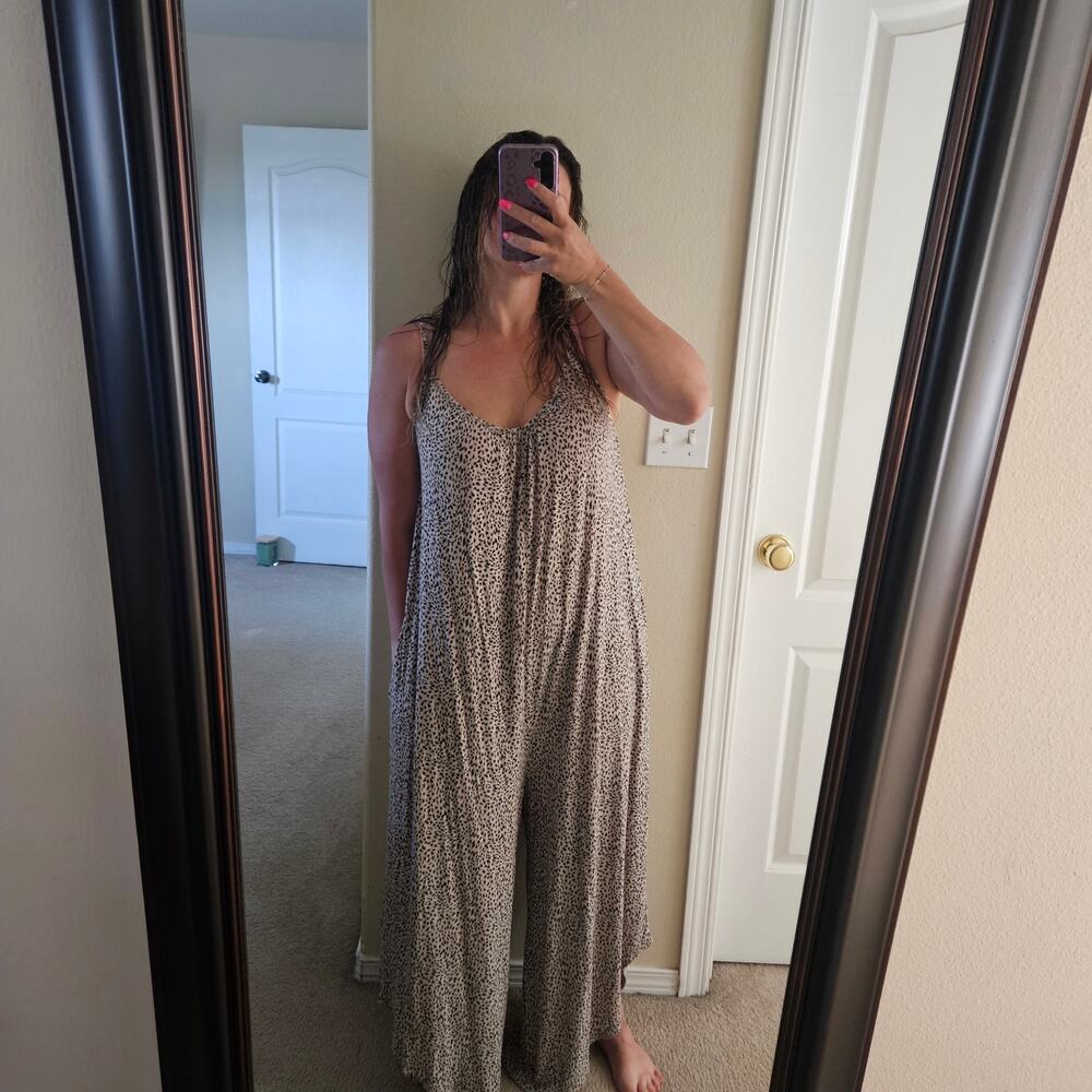 Z Supply Mini Leopard Jumpsuit  Medium - Picture 5 of 6